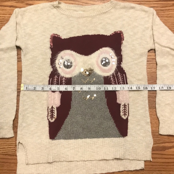 Justice Oatmeal Colored Owl Sweater - Picture 4 of 5